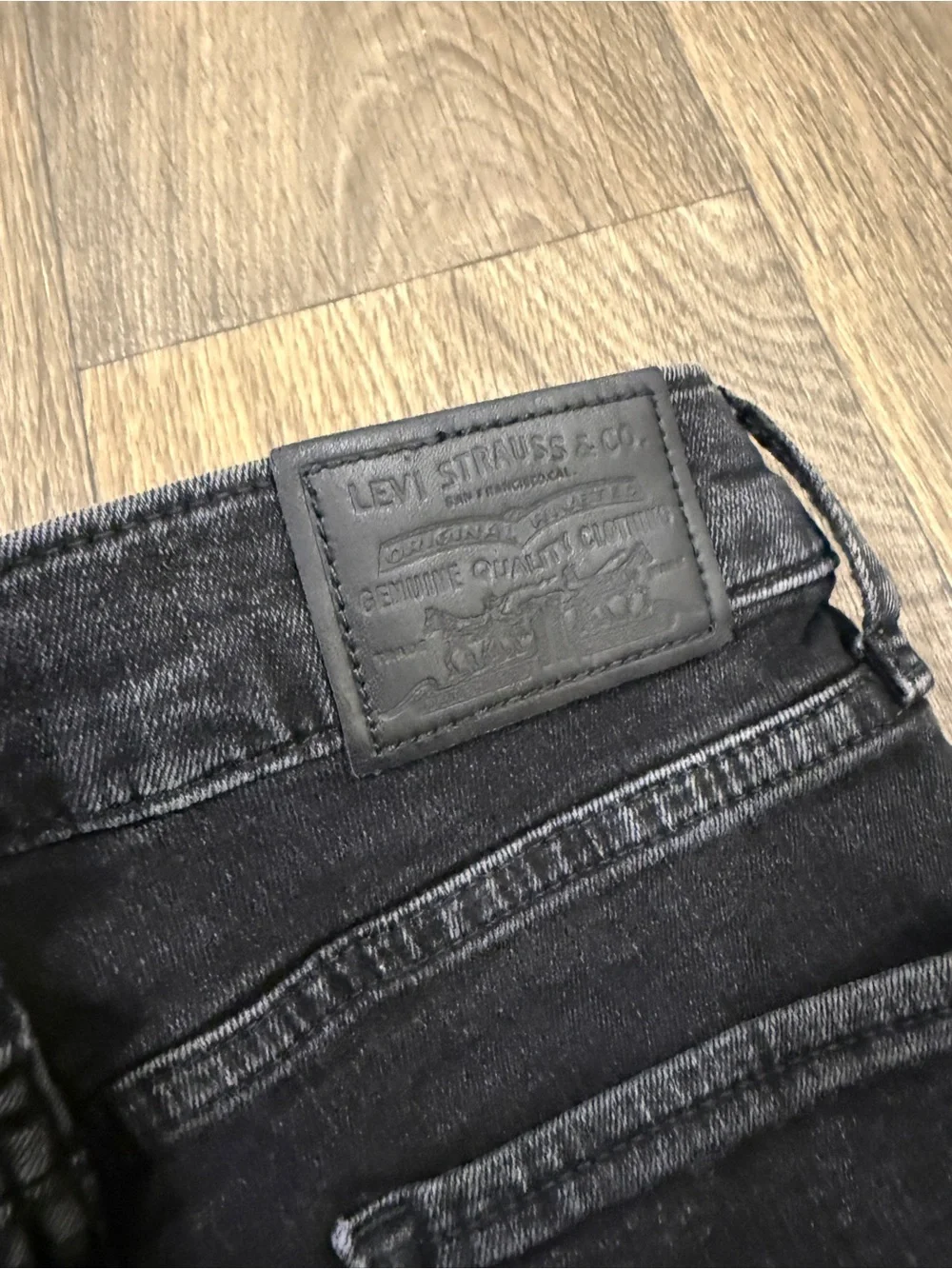 Levi's black high rise straight crop jeans